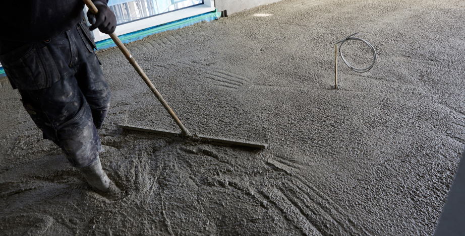 nivellering af nylagt ribaplan / beton